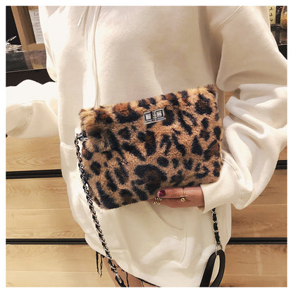 New Online Influencer Fashion Trend Chain Shoulder Messenger Bag