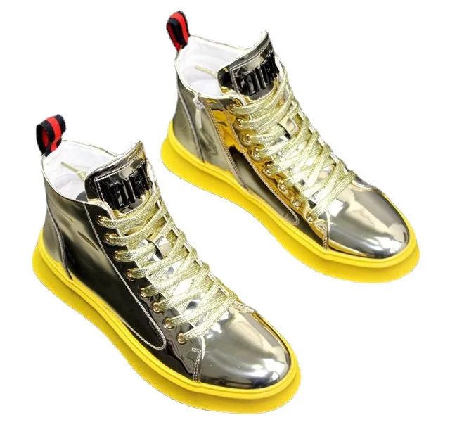 Autumn Men's Shoes 2023 New Lacquer Leather Shiny Leather Anti slip Board Shoes Men's Trendy High Top Comfortable Casual Shoes